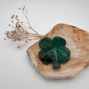 Fluorit – Glücksklee für Klarheit & Fülle