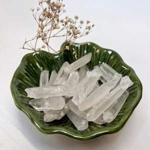 Bergkristall Naturspitzen – Klarheit in ihrer reinsten Form