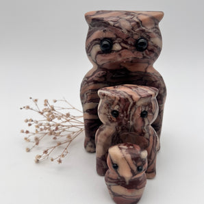 Eulenfamilie aus Marmor-Jaspis – Schutz, Erdung & familiäre Verbundenheit