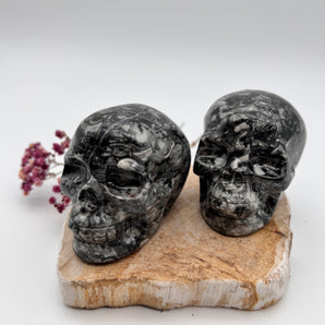 Picasso Jaspis Totenschädel – Weisheit der Ahnen