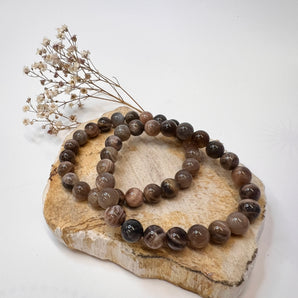 Schwarzer Mondstein Armband – Intuition, Weiblichkeit & sanfte Schattenarbeit