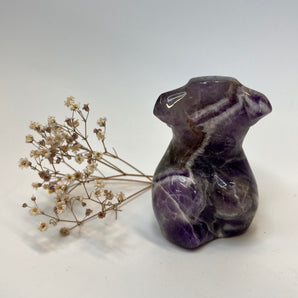 Amethyst Curvy Body – In Balance mit dir selbst