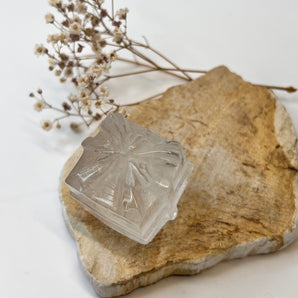 Bergkristall Geschenk – Licht in Kristallform