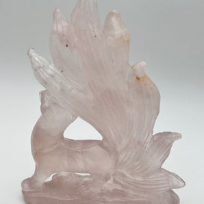 Neunschwänziger Fuchs aus Rosenquarz – Magie der Anziehung & Liebe