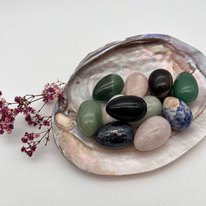 Mystisches Überraschungsei – Edelstein-Ei