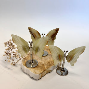 Pistaziencalcit Schmetterling – dein Herzflügel für Erneuerung, Leichtigkeit & Heilung