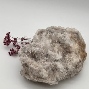 Bergkristall Rohstein-Cluster – Klarheit, Fokus & energetische Reinigung