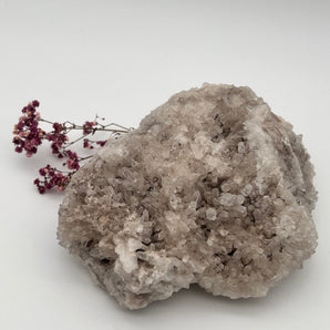 Bergkristall Rohstein-Cluster – Klarheit, Fokus & energetische Reinigung