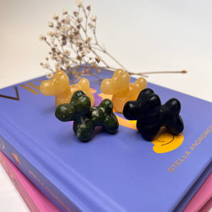 Ballonhund – Leichtigkeit in Stein gemeißelt