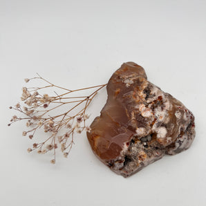 Blumenachat - Rohstein Anschliff