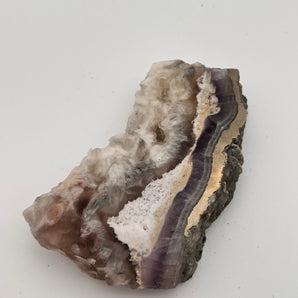 Federfluorit in Pyrit - Slab