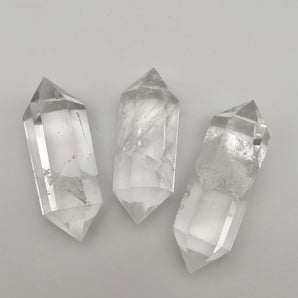 Bergkristall Doppelspitzen – Klarheit, Energiefluss & spirituelle Verbindung